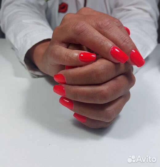 Маникюр на дому