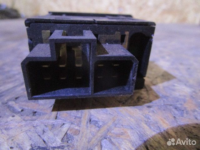 Блок регулировки зеркал Nissan Maxima (J30) 1988-1994 (2557085E00)