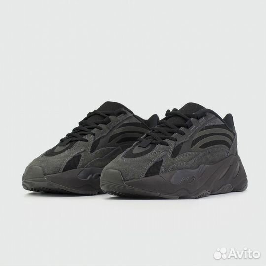 Кроссовки Adidas Yeezy Boost 700 v2 Vanta