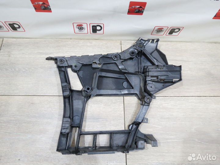 Кронштейн заднего бампера BMW 3 G20