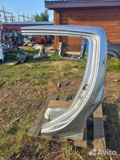 Порог левый Mitsubishi L 200 2010