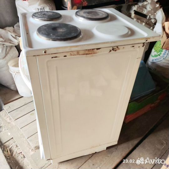 Продам электрическую плиту бу
