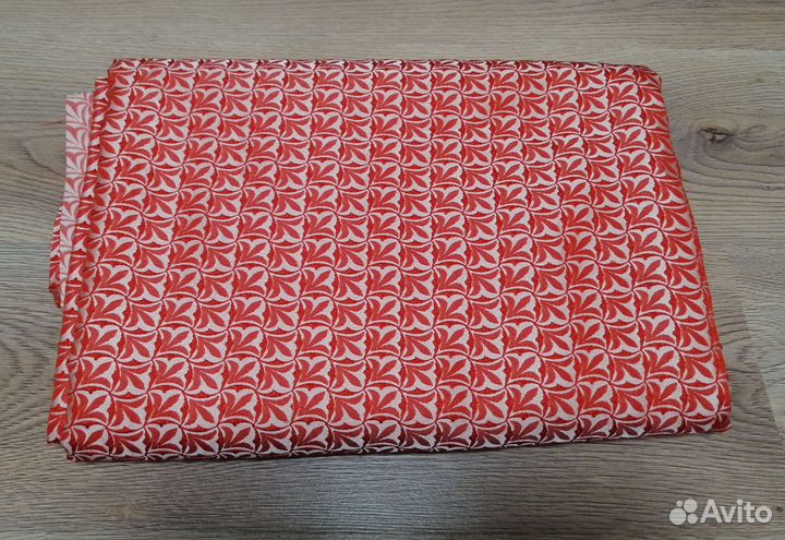 Отрез ткани жаккард