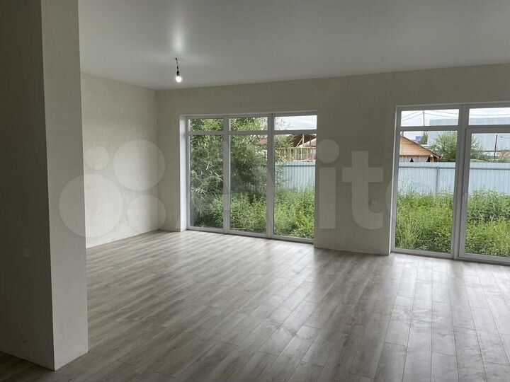 Коттедж 118,6 м² на участке 10 сот.