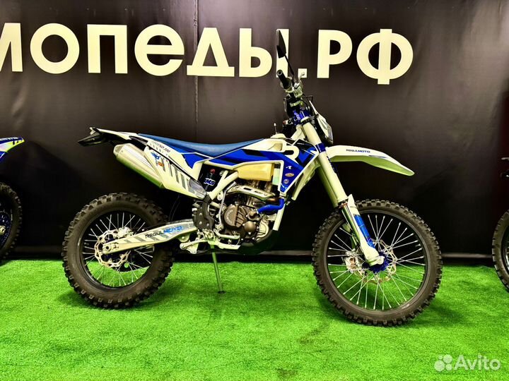 Мотоцикл Regulmoto Legend 300 как новый