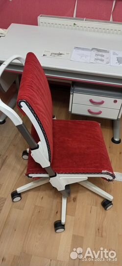 Парта (стол для учебы) + стул moll