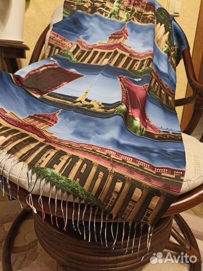 Шарфы палантины.3 шт.Новые. Большие