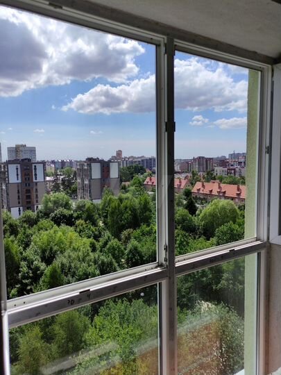 2-к. квартира, 72 м², 8/10 эт.