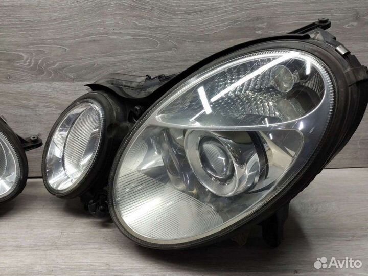 Фары ксенон с корректором на Mercedes E W211