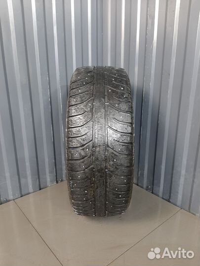 Bridgestone Ice Cruiser 7000 225/60 R16 102T