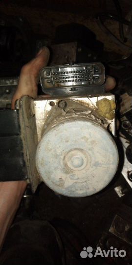 Блок ABS Kia Ceed 2 JD