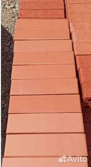 Кирпич одинарный красный облицовочный гладкий