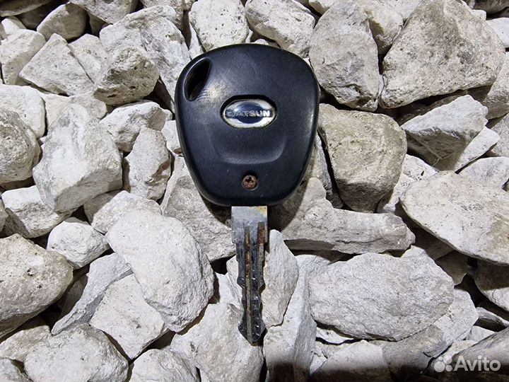 Ключ зажигания Датсун