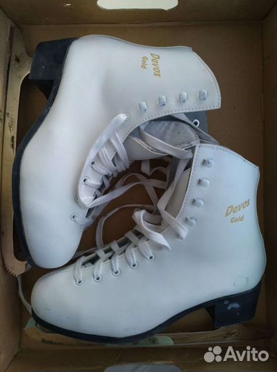 Коньки фигурные graf Davos Gold взрослые