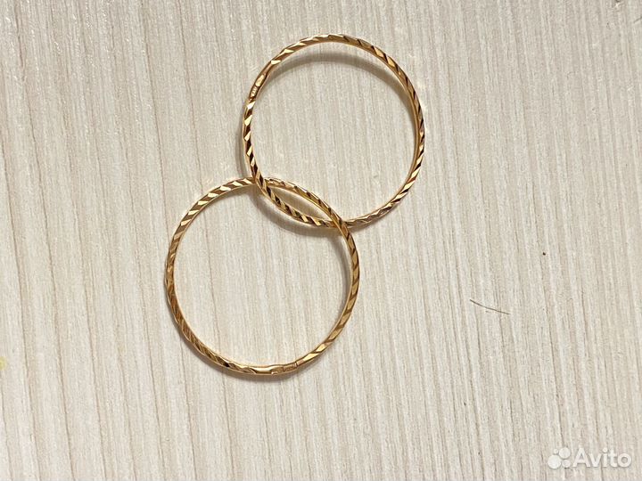 Золотые серьги
