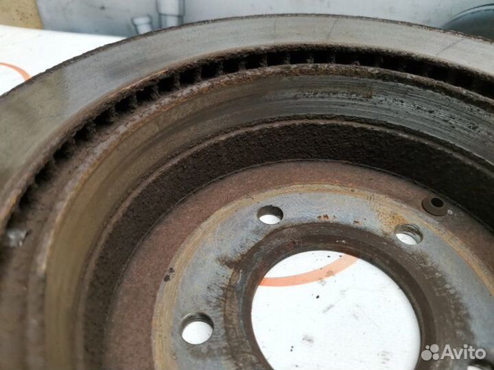 Диск тормозной задний Opel Antara 2.2 дизель Z22D1