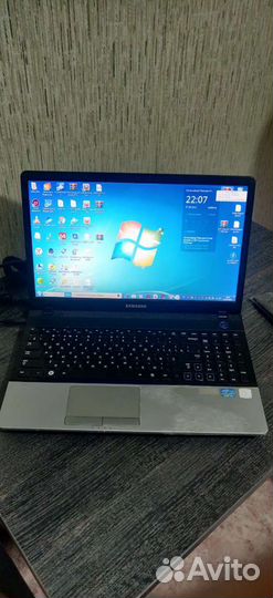 Samsung np300e5a i3/8gb/120 ssd/500hdd