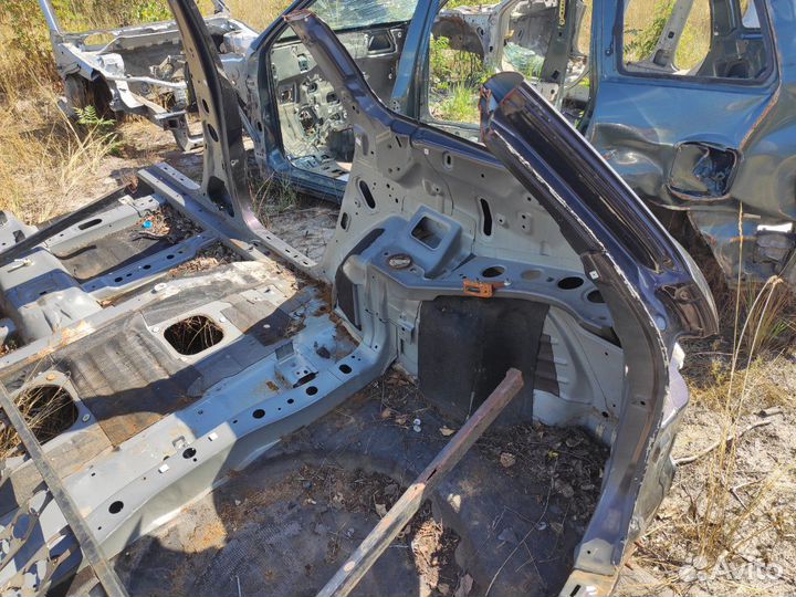 Крыло заднее правое Мазда CX 7