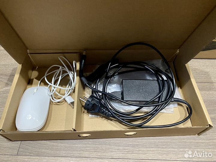 Моноблок HP 22