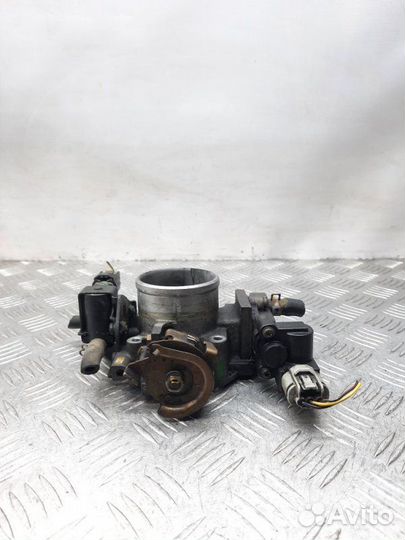 Дроссельная заслонка Honda Civic 1.6 D16V1 2003