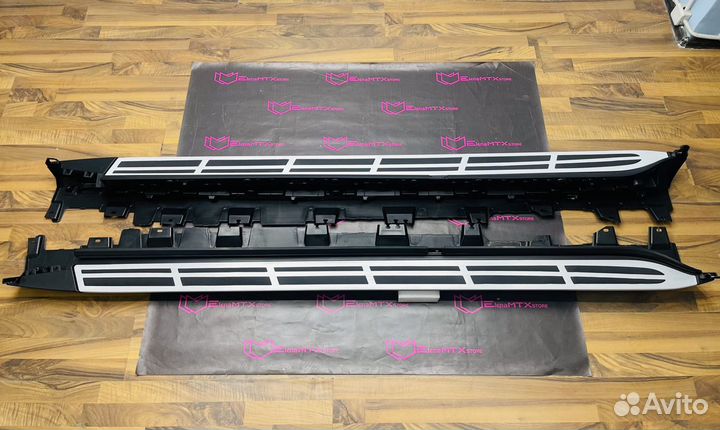 Пороги для BMW X7 G07 комплект