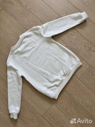 Толстовки (3 шт) плюс шорты