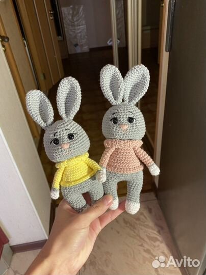 Вязанные зайчики