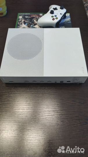 Xbox One S 500 gb