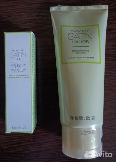 Бальзам для губ и крем для рук satin Мэри Кей