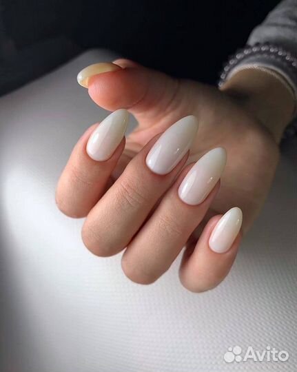 Маникюр с покрытием