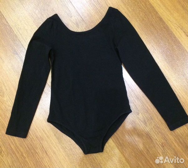 Гимнастический чёрный купальник 110р