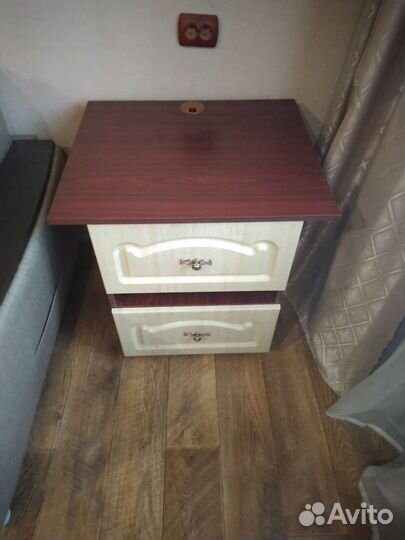 Тумба под телевизор