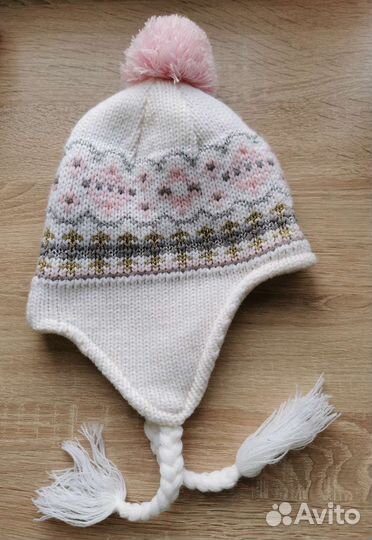 Новая шапка для девочки 50-52 размер