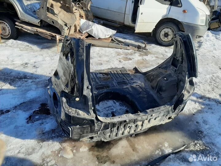 Крыло заднее панель задка Hyundai Getz