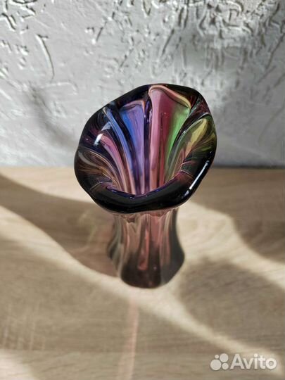 Ваза лзхс 1960-е, гутное стекло