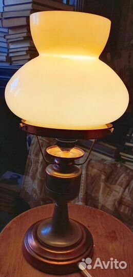 Лампа настольная. Винтаж