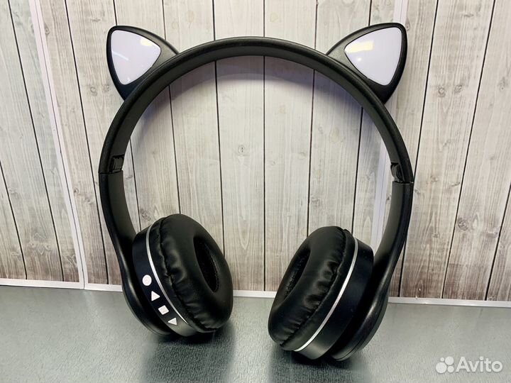 Наушники беспроводные с ушками кошки светящие