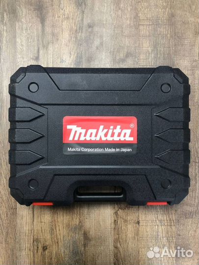 Перфоратор аккумуляторный Makita 108V