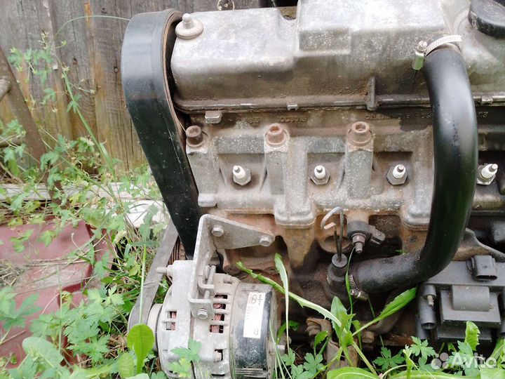 Двигатель с коробкой передач