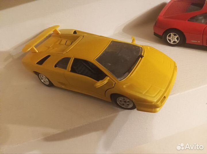 Коллекционные машинки burago