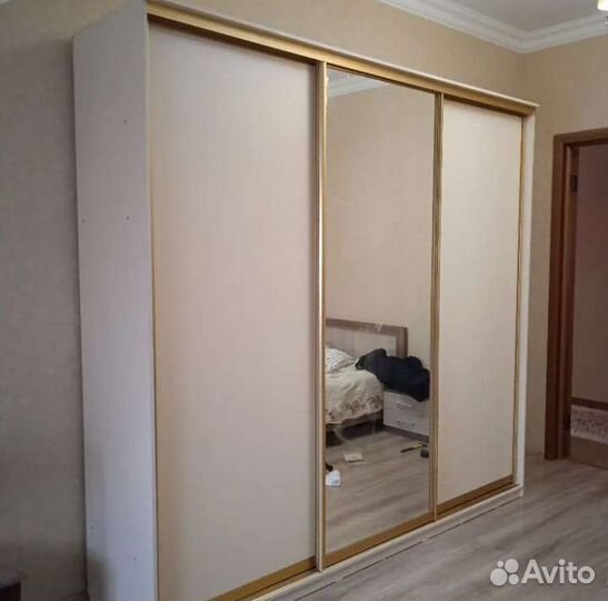 Сборщик мебели