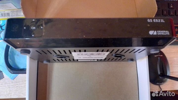 Цифровой двухтюн. с ик пультом и дисплеем GS E521L