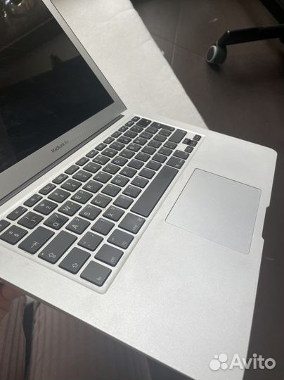 Apple MacBook Air 13 2013 на иврите