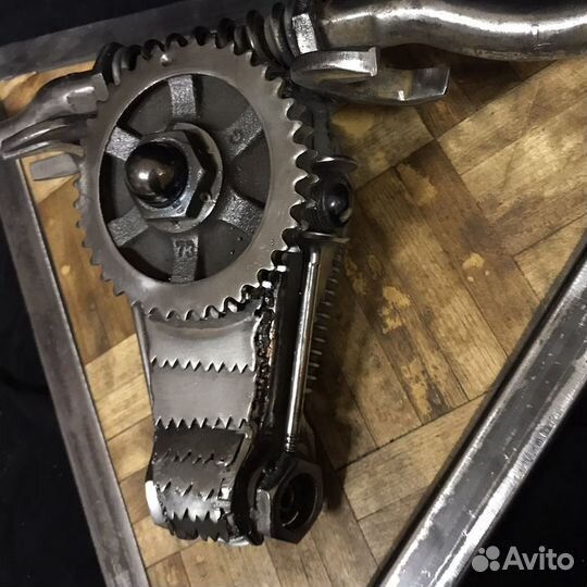 Скульптура из металла. Голова быка, техно арт