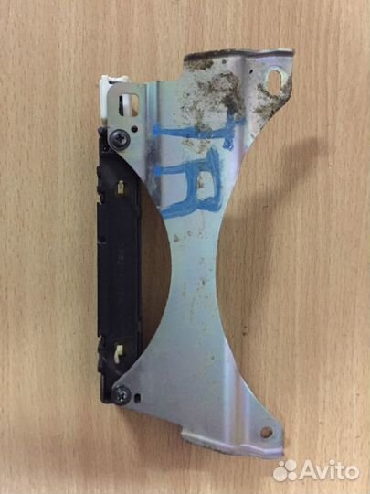 Антенна открывания багажника Toyota Camry 50