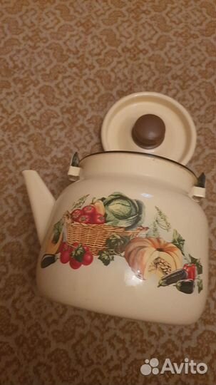 Чайник эмалированный новый