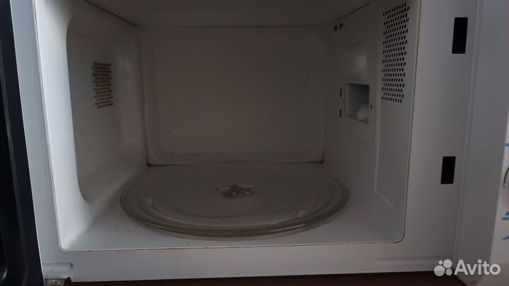 Микроволновая печь supra