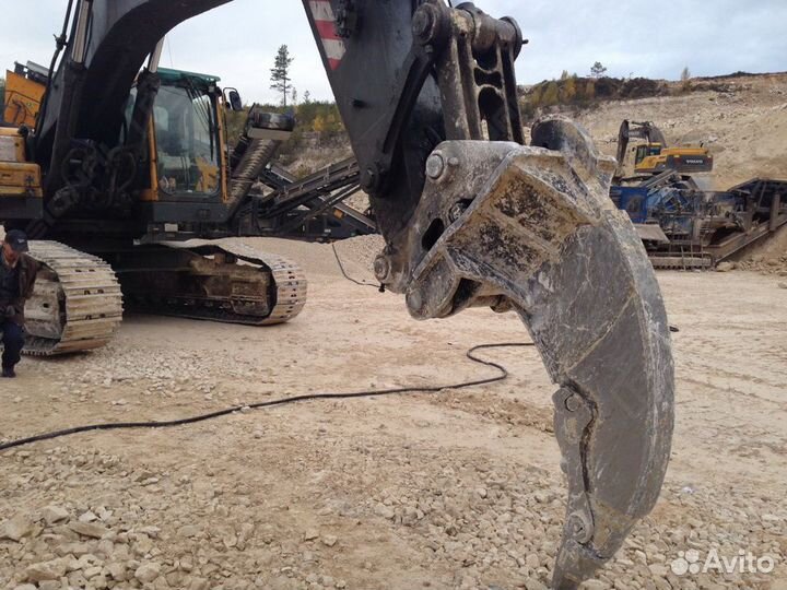 Рыхлитель для экскаватора CAT 320