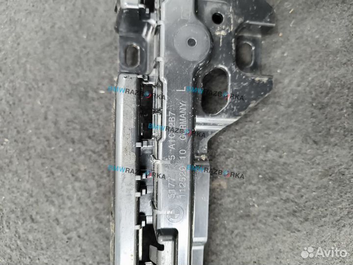 Кронштейн крепления порога левый BMW i5 G60 2024