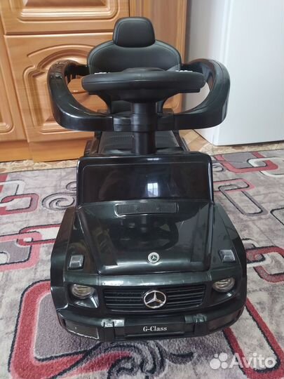 Машинка каталка mercedes